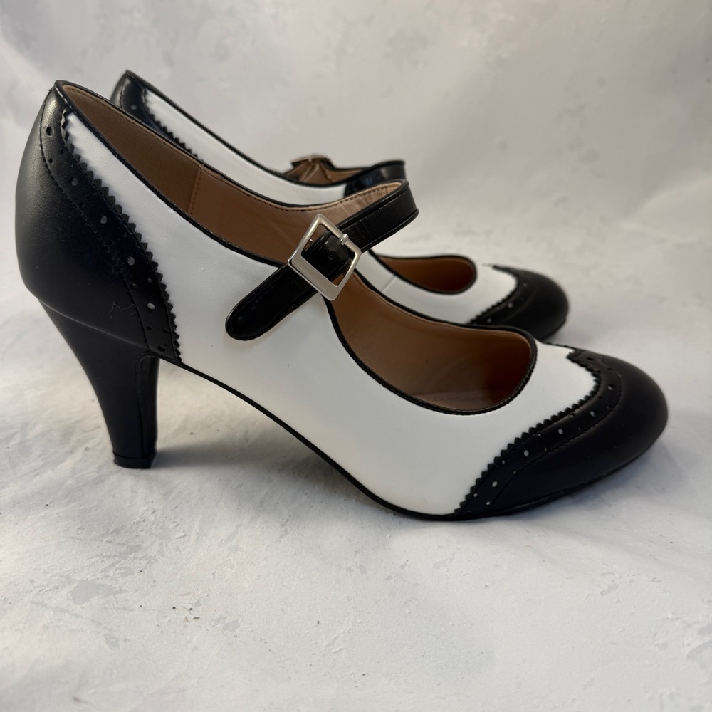 J Adams Kym Mary Jane Oxford Pumps Black and White, Vintage Inspired, Academia - Picture 4 of 11